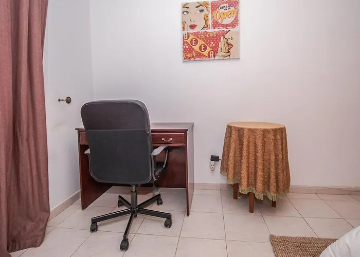 Charming Private Rooms In An Apartment A2 Penha - Faro