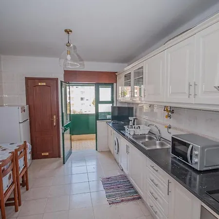 Charming Private Rooms In An Apartment A2 Penha - Faro Exterior foto