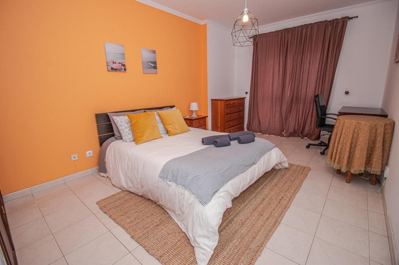 Privatunterkunft Charming Private In An A2 Penha - *