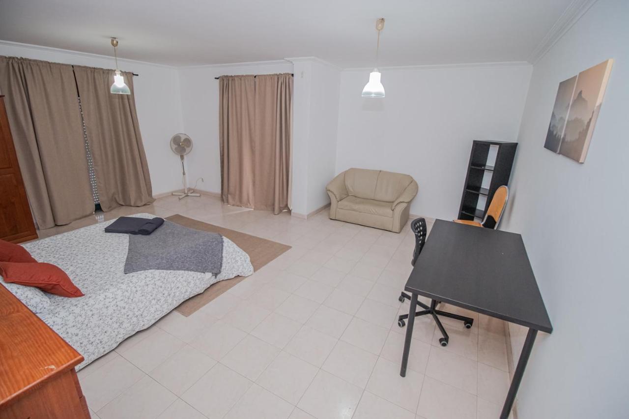 Charming Private In An A2 Penha - Privatunterkunft *